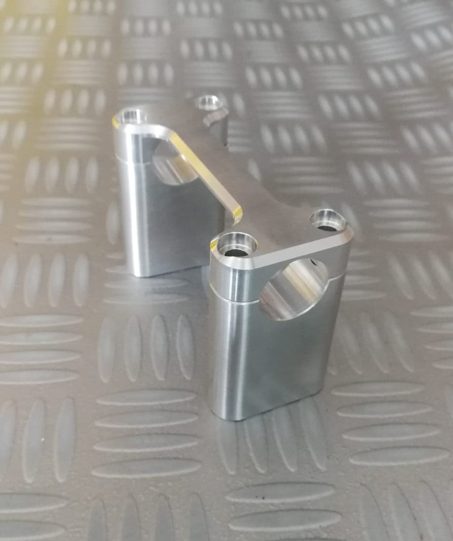 CNC Racing Lenkerklemme / Lenkerklemmbrücke - verschiedene Ausführungen